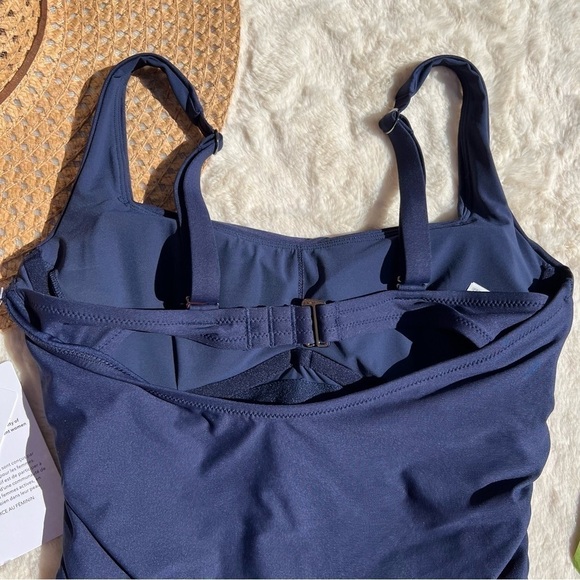 Athleta Navy Square Neck Bra Cup Tankini Top - Picture 6 of 9